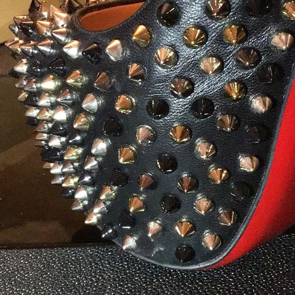 Christian Louboutin Daffodile Spike Pumps - Picture 10 of 11